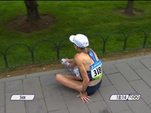 Deena Kastor injured during the 2008 Olympic Marathon.