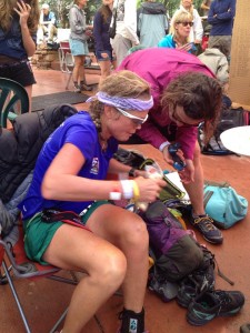 Helen Pelster helps Betsy Nye at the Telluride Aid Station.