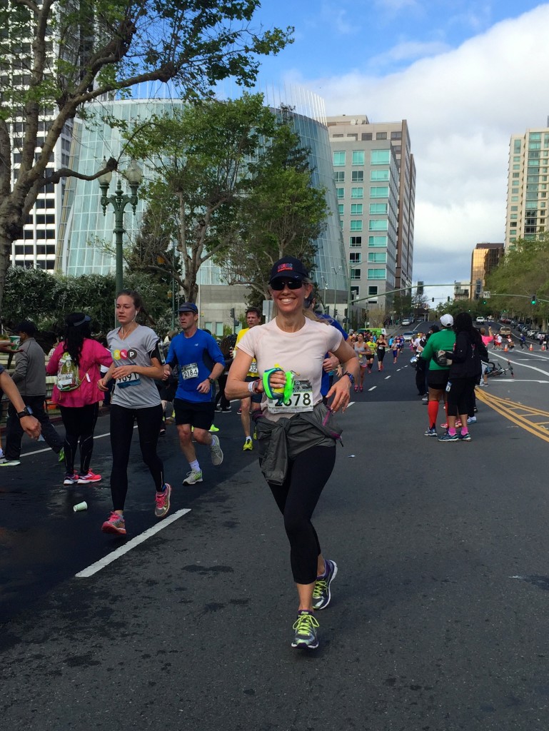 Sheila Hollander running strong and slightly ahead of goal pace around Mile 10.